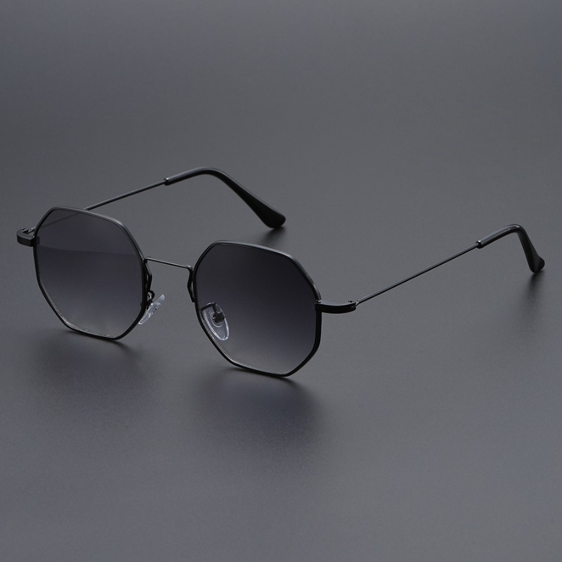Sexy Small Square Sunglasses W - Metal Photo Panel のレビューと価格